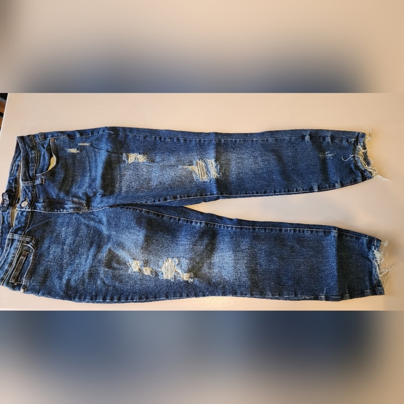Judy blue - Picture 1 of 3
